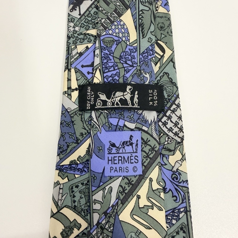 Hermes Scarf Tie Abstract Art Heraldry Blue/Sage/Yellow Silk 7286 MA 3.25" x 57"
